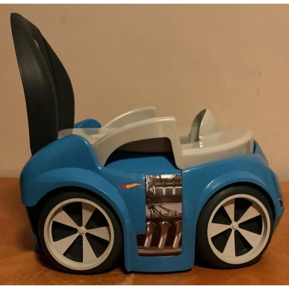 Hot Wheels Blue Race Car Potty Training Toilet Includes Detachable Toddler - Picture 4 of 14